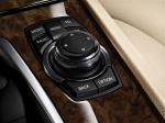 BMW 750d xDrive 2012 года